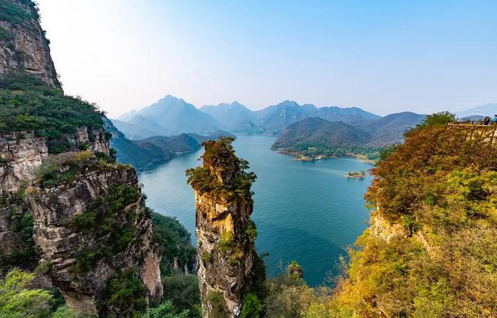 宝峰湖.jpg